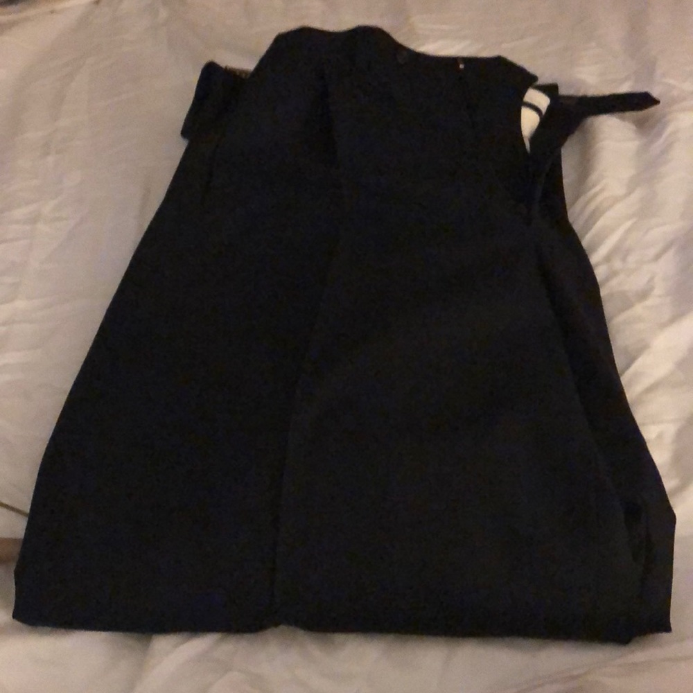 Classic men’s navy pant, brand new, pleated,